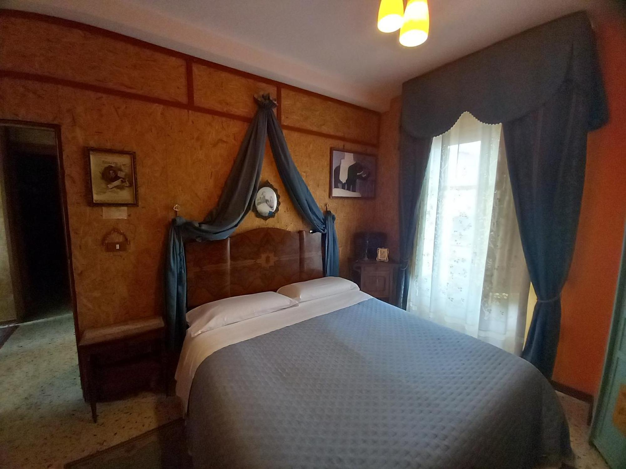 Bed and Breakfast Sicilia In Miniatura "L'Atelier Dell'Etna" à Zafferana Etnea Chambre photo